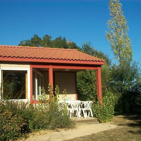 Les Chalets Des Mousquetaires Mirepoix  ภายนอก รูปภาพ