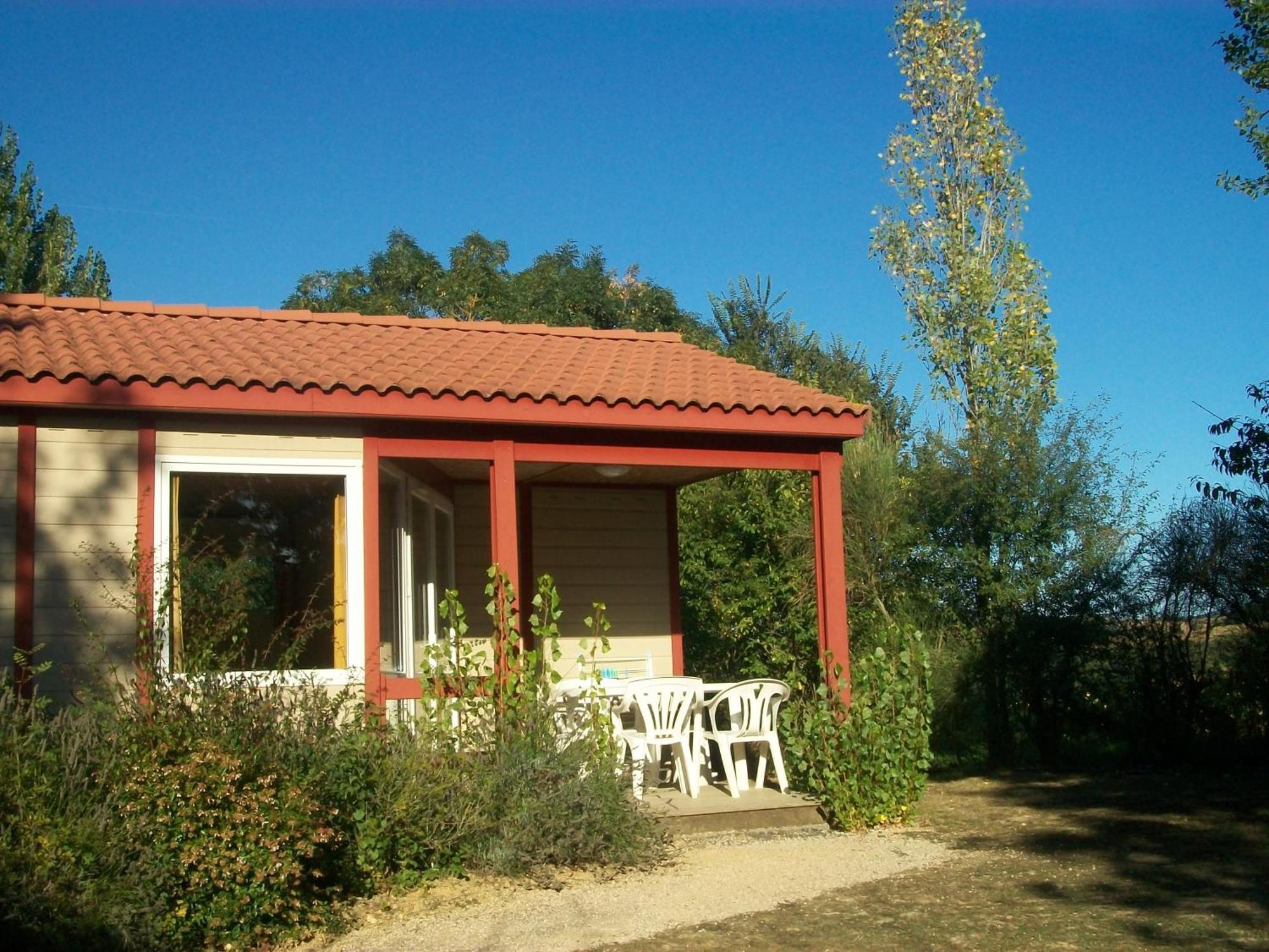 Les Chalets Des Mousquetaires Mirepoix  ภายนอก รูปภาพ
