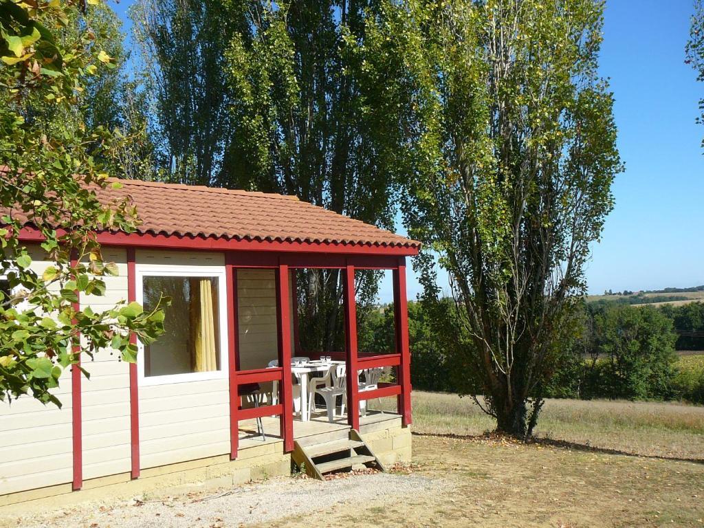 Les Chalets Des Mousquetaires Mirepoix  ภายนอก รูปภาพ