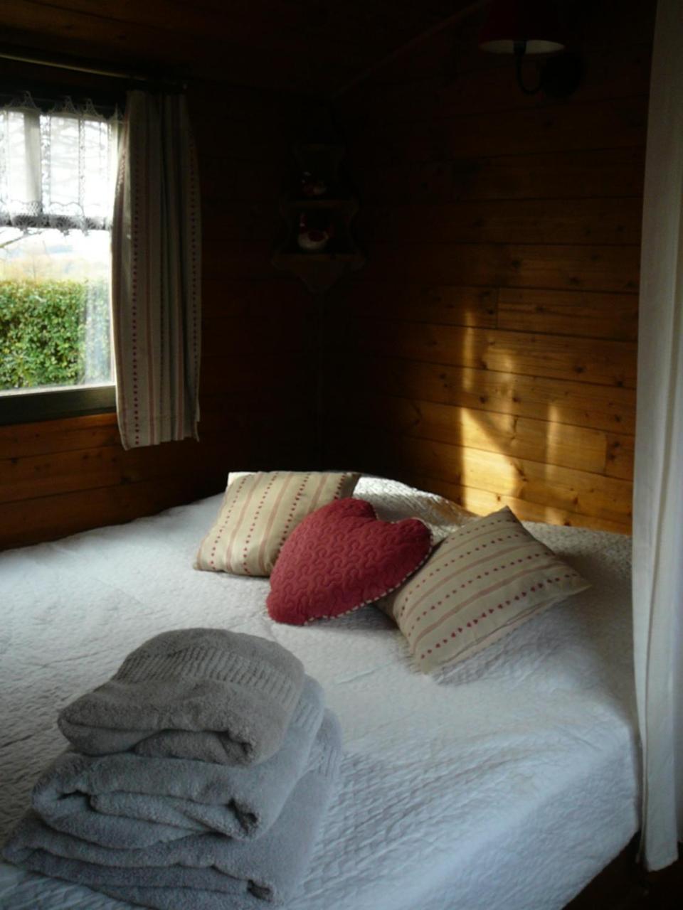 Les Chalets Des Mousquetaires Mirepoix  ภายนอก รูปภาพ